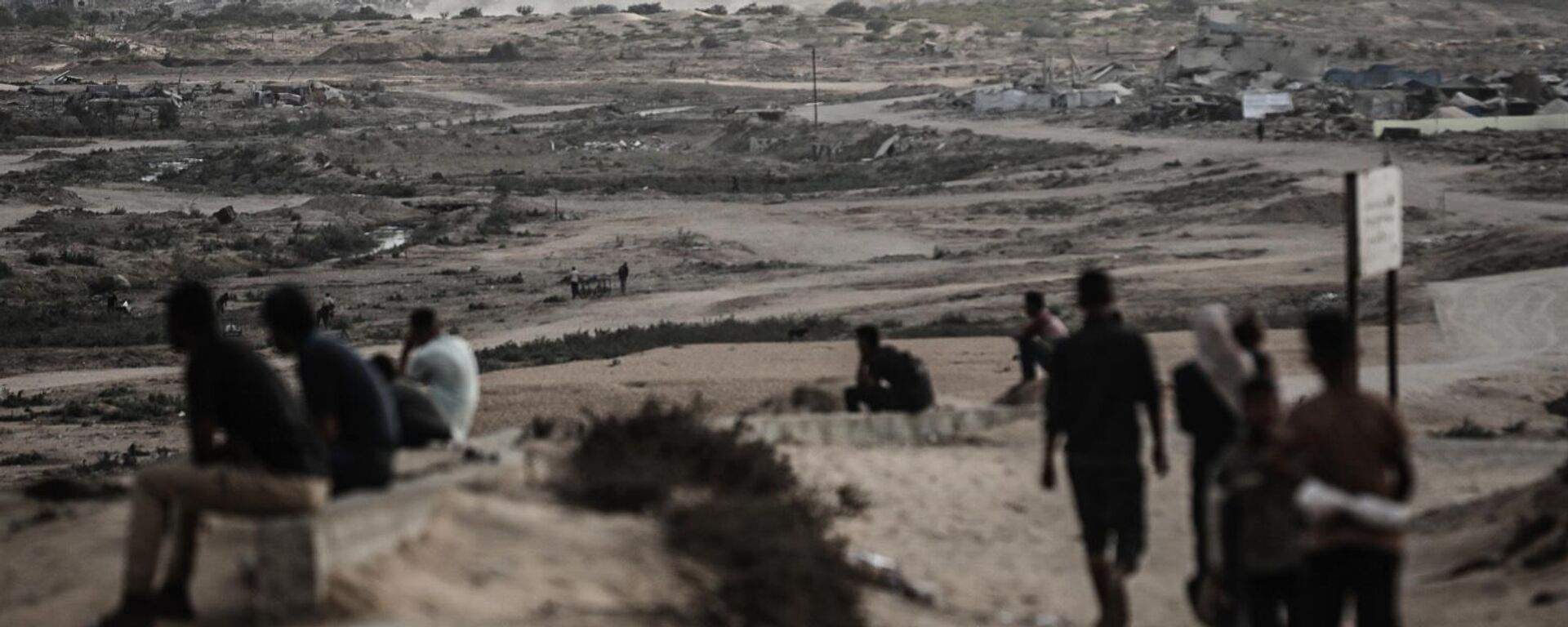 İsrail, ateşkes anlaşmasının duyurulmasının ardından Gazze'de saldırılar devam ediyor - Sputnik Türkiye, 1920, 09.10.2025