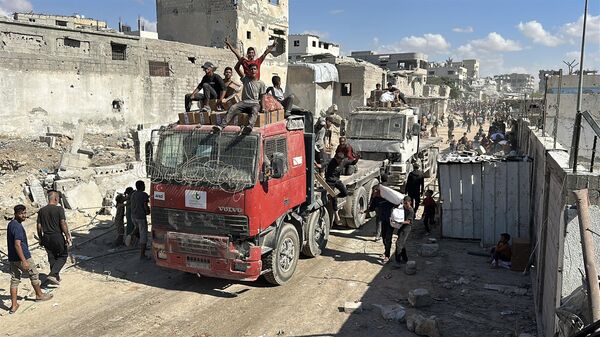 Yardım tırı - Sputnik Türkiye