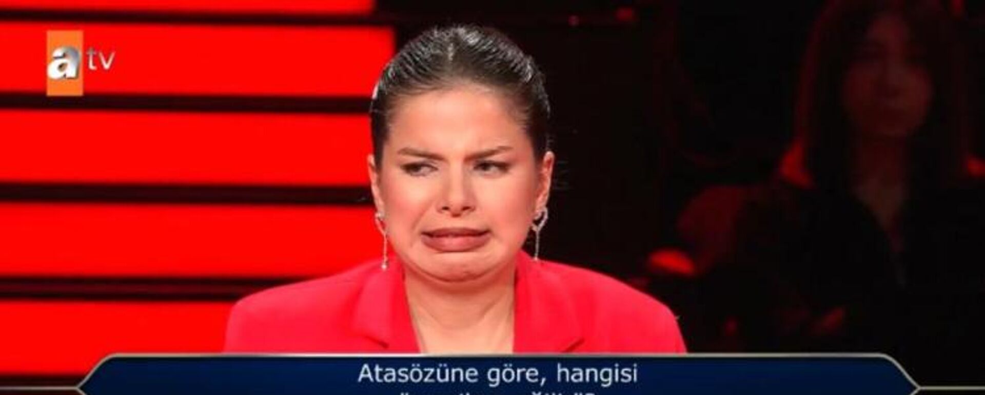 Kim Milyoner Olmak ister sosyal medya  - Sputnik Türkiye, 1920, 13.10.2025