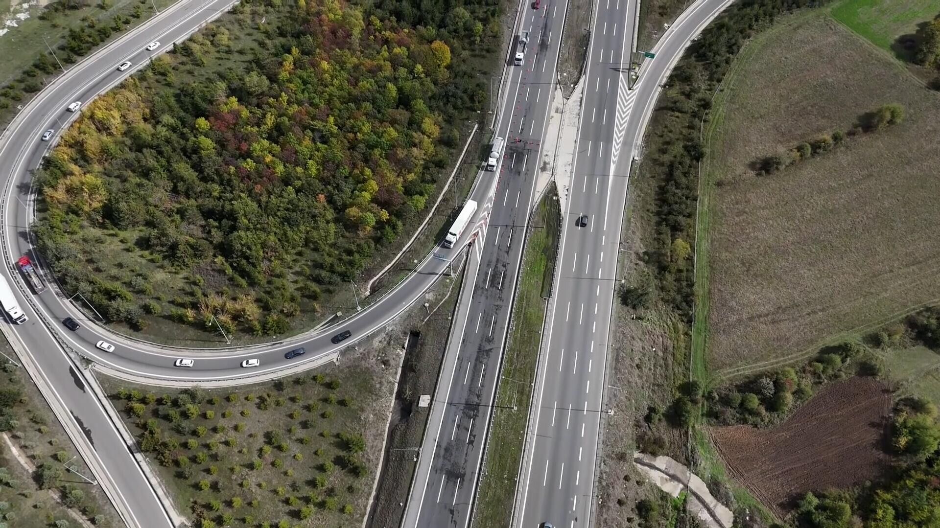 Bolu Tüneli - Sputnik Türkiye, 1920, 13.10.2025