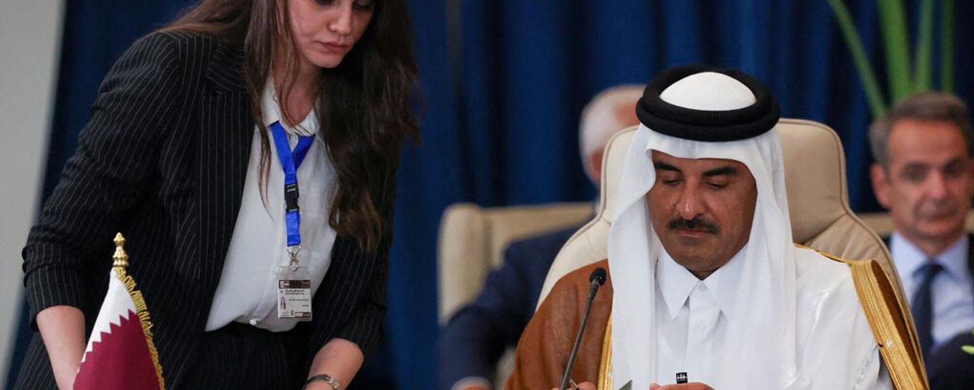 Katar Emiri: Şarm el-Şeyh Zirvesi, Filistin sorununa adil ve kalıcı çözüm için başlangıç olabilir - Sputnik Türkiye, 1920, 14.10.2025