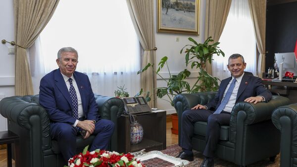 Mansur Yavaş ve Özgür Özel - Sputnik Türkiye