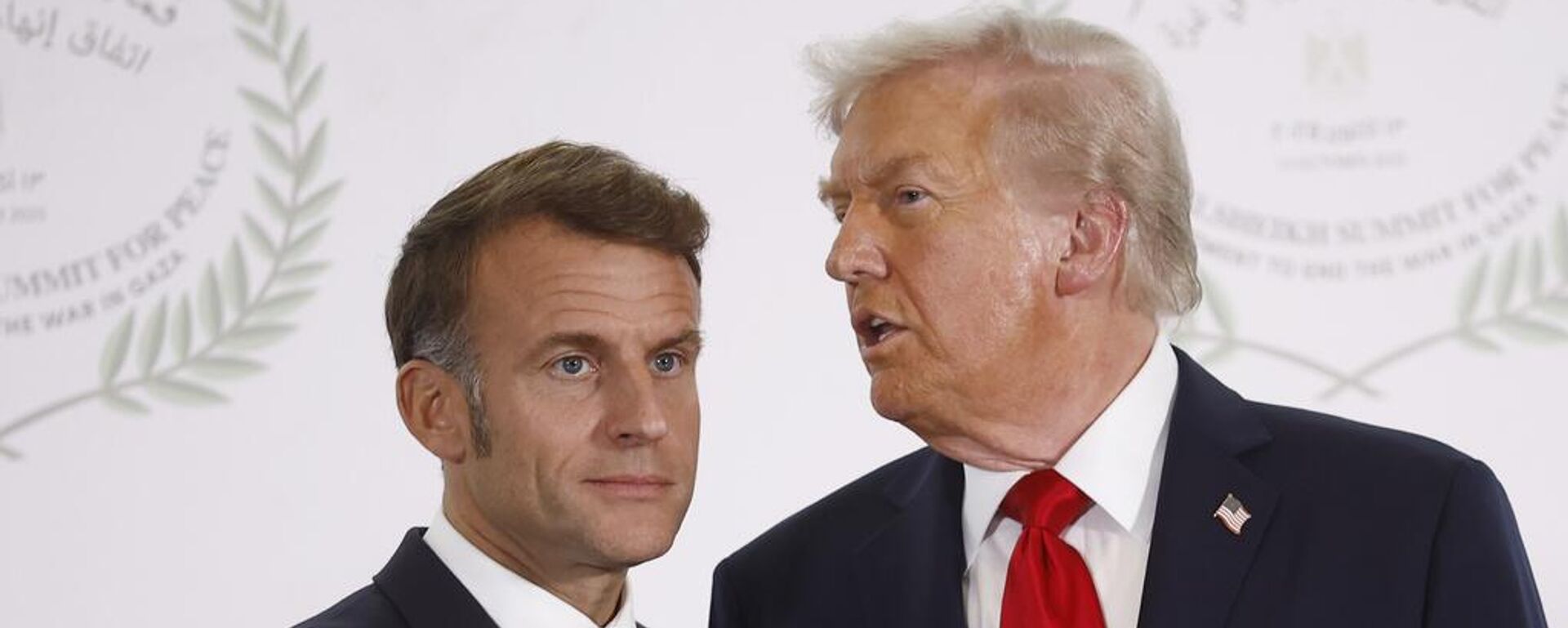 Macron ve Trump - Sputnik Türkiye, 1920, 10.02.2026