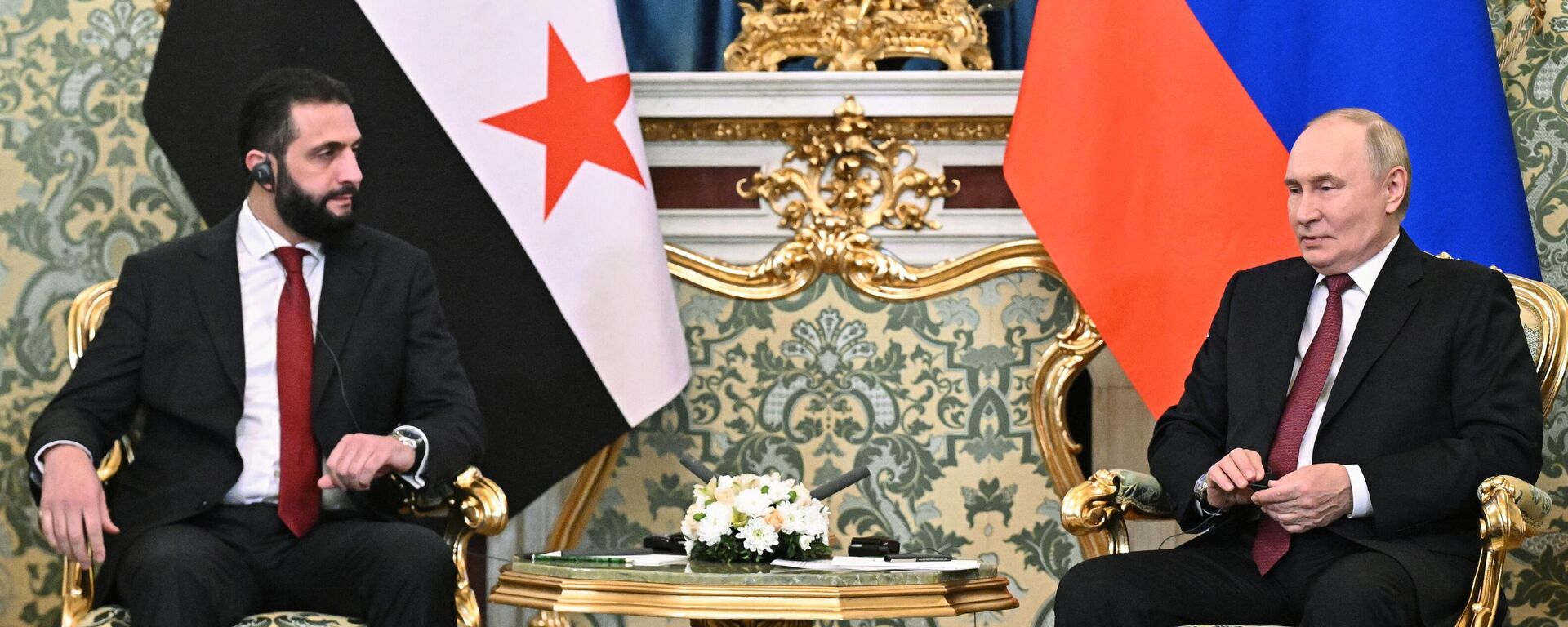 Rusya Devlet Başkanı Putin ve Suriye Cumhurbaşkanı Şara Kremlin'de bir araya geldi - Sputnik Türkiye, 1920, 28.01.2026