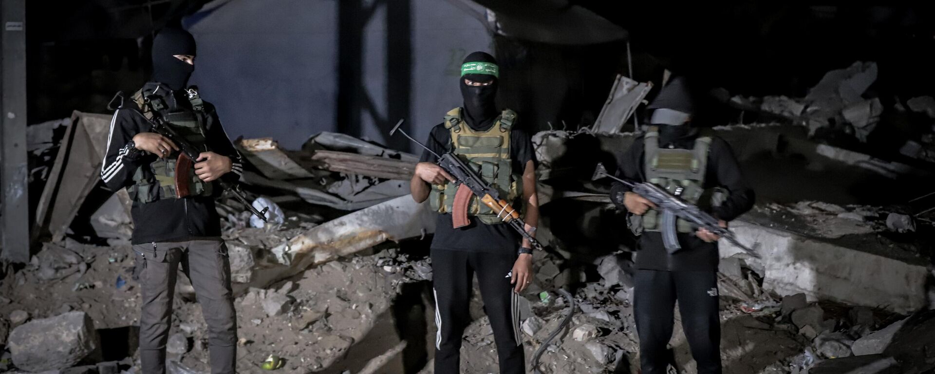 Hamas'tan İsrailli esirlerin cenaze teslimi - Sputnik Türkiye, 1920, 16.10.2025