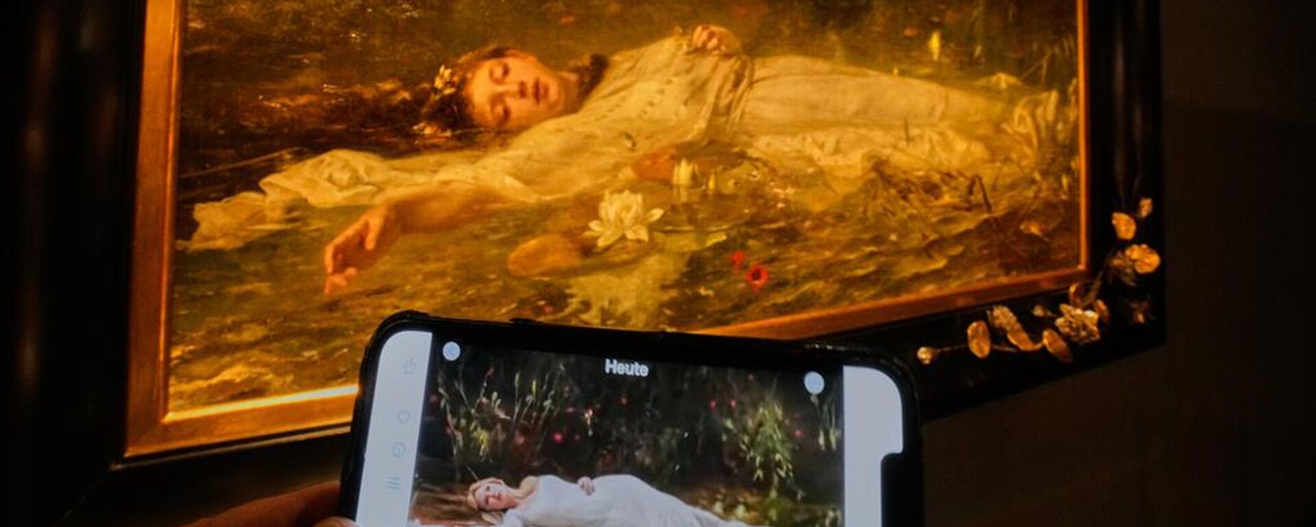 Taylor Swift canlandırdı, orijinal tablonun bulunduğu müzeye ziyaretçi akını başladı - Sputnik Türkiye, 1920, 17.10.2025