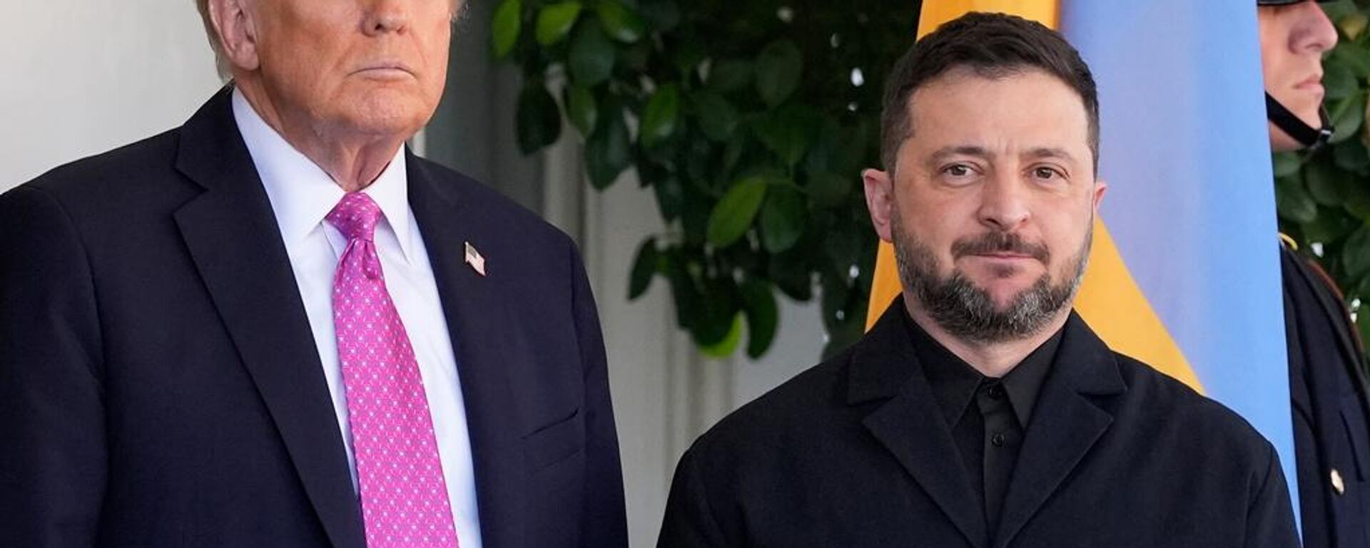 ABD Başkanı Donald Trump-Vladimir Zelenskiy - Sputnik Türkiye, 1920, 18.10.2025