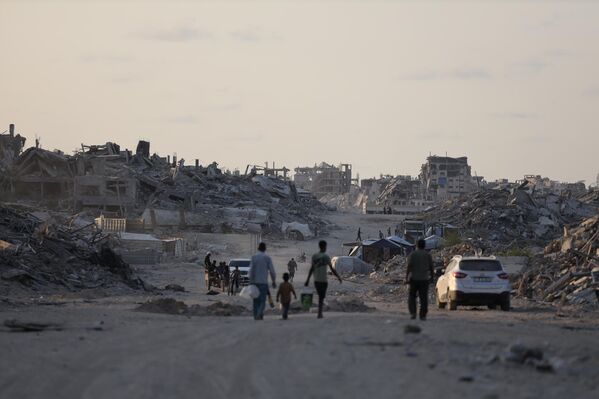 Gazze&#x27;de ateşkesin yürürlüğe girmesinin ve İsrail ordusunun sarı hata çekilmeye başlamasının ardından Gazze kentindeki yıkım gün yüzüne çıktı. - Sputnik Türkiye