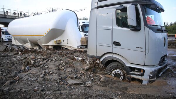 Hatay'da heyelan: Otoyol kapandı - Sputnik Türkiye