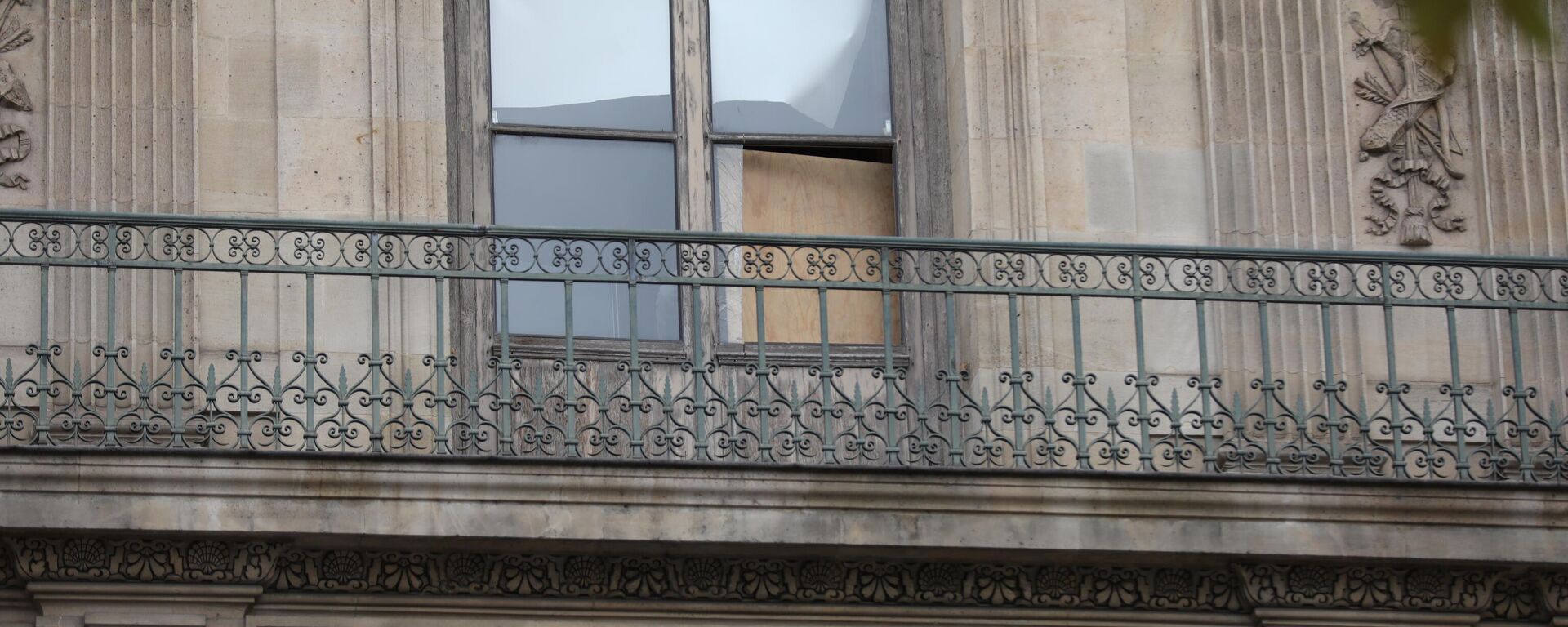 Louvre Müzesi - Sputnik Türkiye, 1920, 23.10.2025