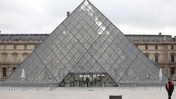 Louvre Müzesi - Sputnik Türkiye