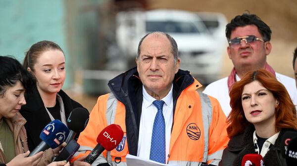 Ankara Su ve Kanalizasyon İdaresi (ASKİ) Genel Müdürü Memduh Aslan Akçay - Sputnik Türkiye