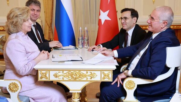 akarca moskalkova - Sputnik Türkiye