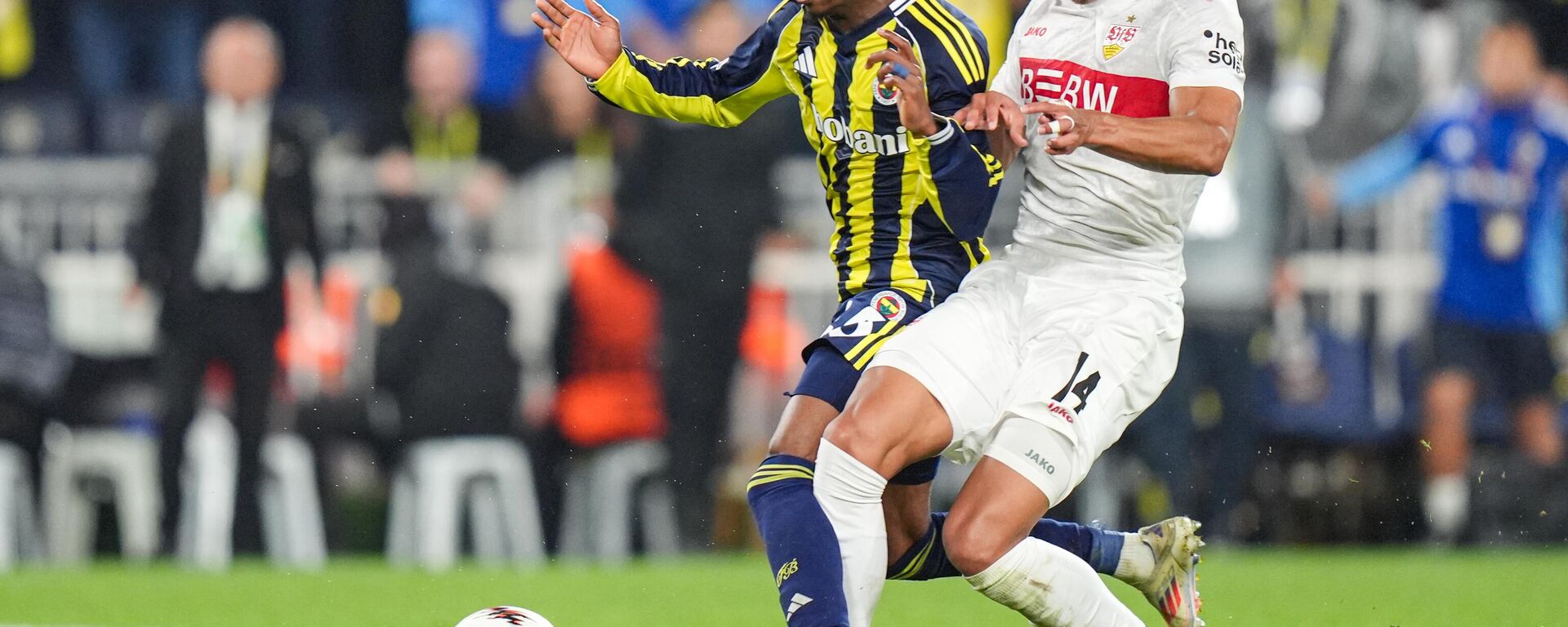 Fenerbahçe-Stuttgart - Sputnik Türkiye, 1920, 23.10.2025