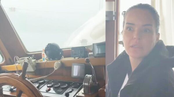 Şarkıcı Bengü
 - Sputnik Türkiye