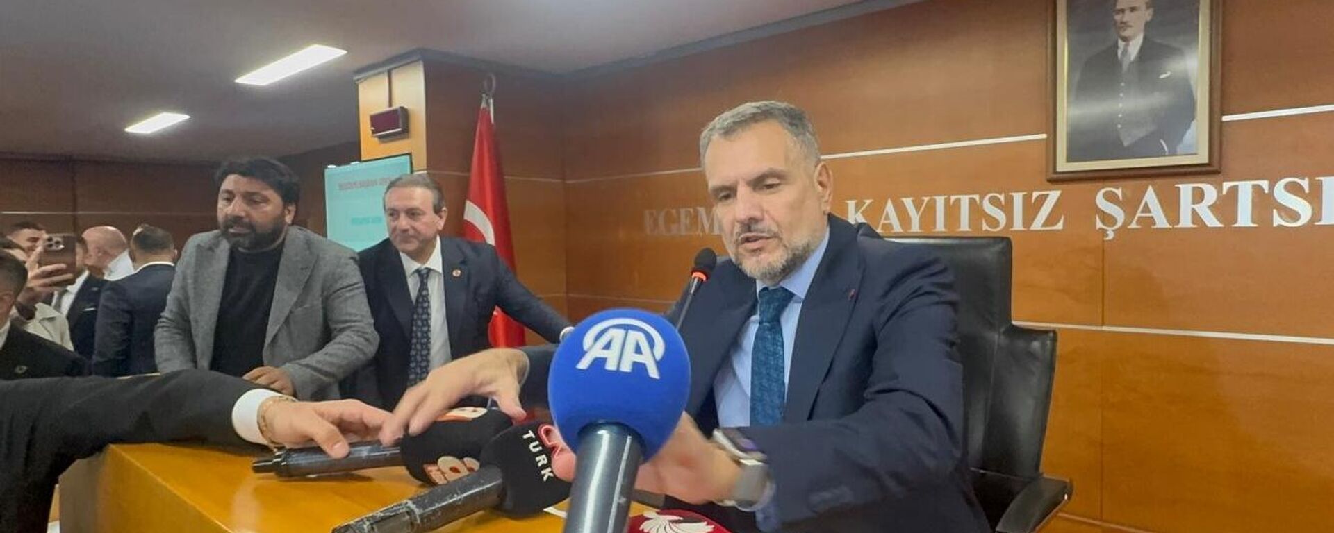  AK Parti Meclis Üyesi İbrahim Akın - Sputnik Türkiye, 1920, 26.10.2025