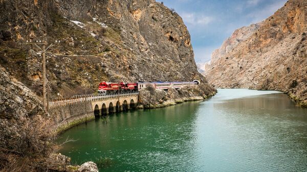 Doğu Ekspresi - Sputnik Türkiye