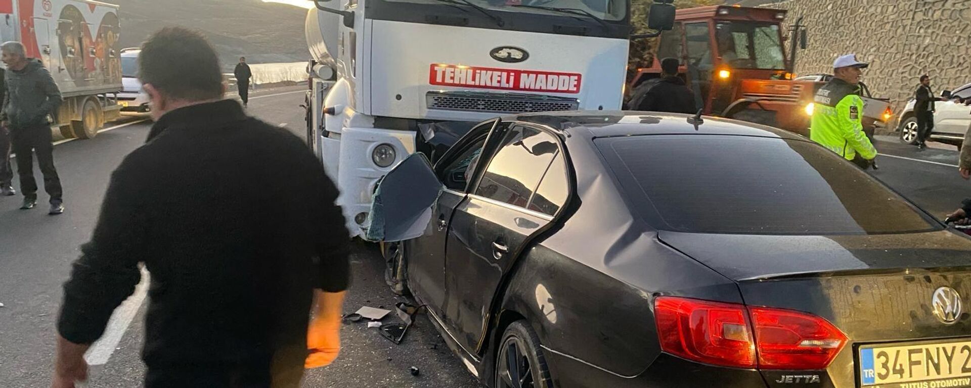 Van trafik kazası - Sputnik Türkiye, 1920, 27.10.2025