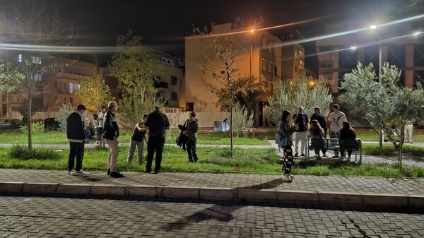 Balıkesir'in Sındırgı ilçesinde saat 22.48'de 6,1 büyüklüğünde deprem meydana geldi - Sputnik Türkiye