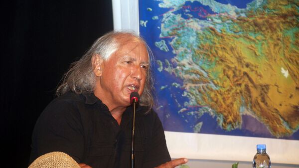 Prof. Dr. Şener Üşümezsoy - Sputnik Türkiye