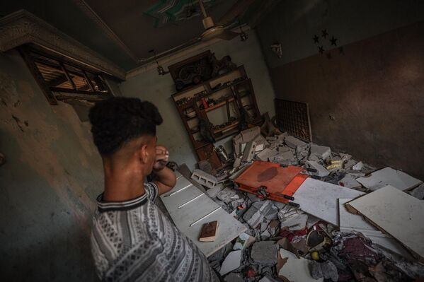 Sağlık yetkilileri, saldırılarda aralarında çocuklarında bulunduğu 91 Filistinlinin yaşamını yitirdiğini bildirdi. - Sputnik Türkiye