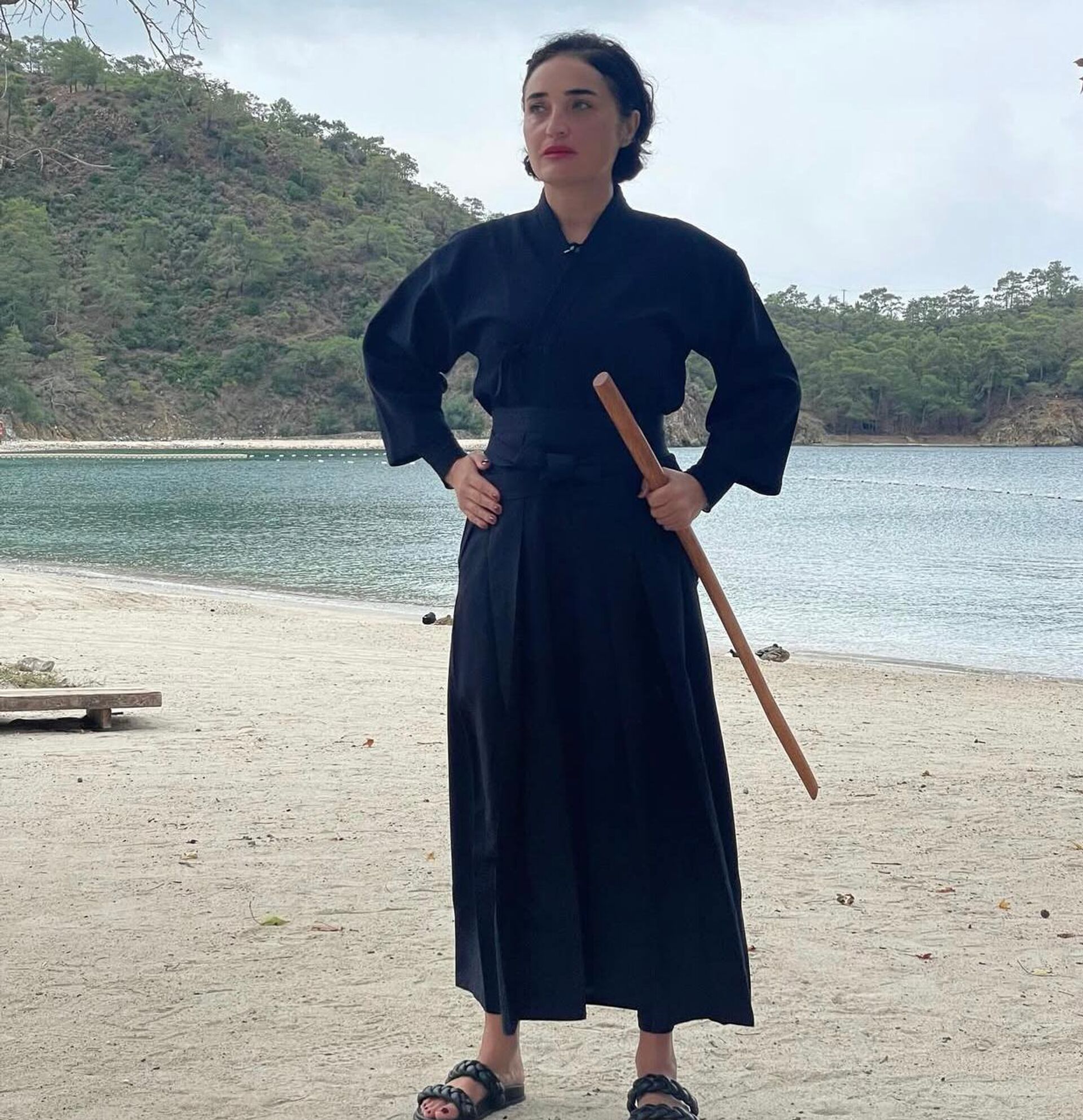 Fadik Sevin Atasoy sosyal medya  - Sputnik Türkiye, 1920, 29.10.2025