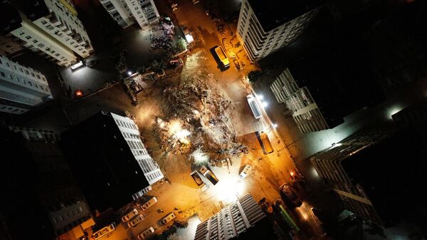 6 Şubat depremlerinde yıkılan binanın müteahhidine 62 kez müebbet ve 865 yıl hapis verildi - Sputnik Türkiye