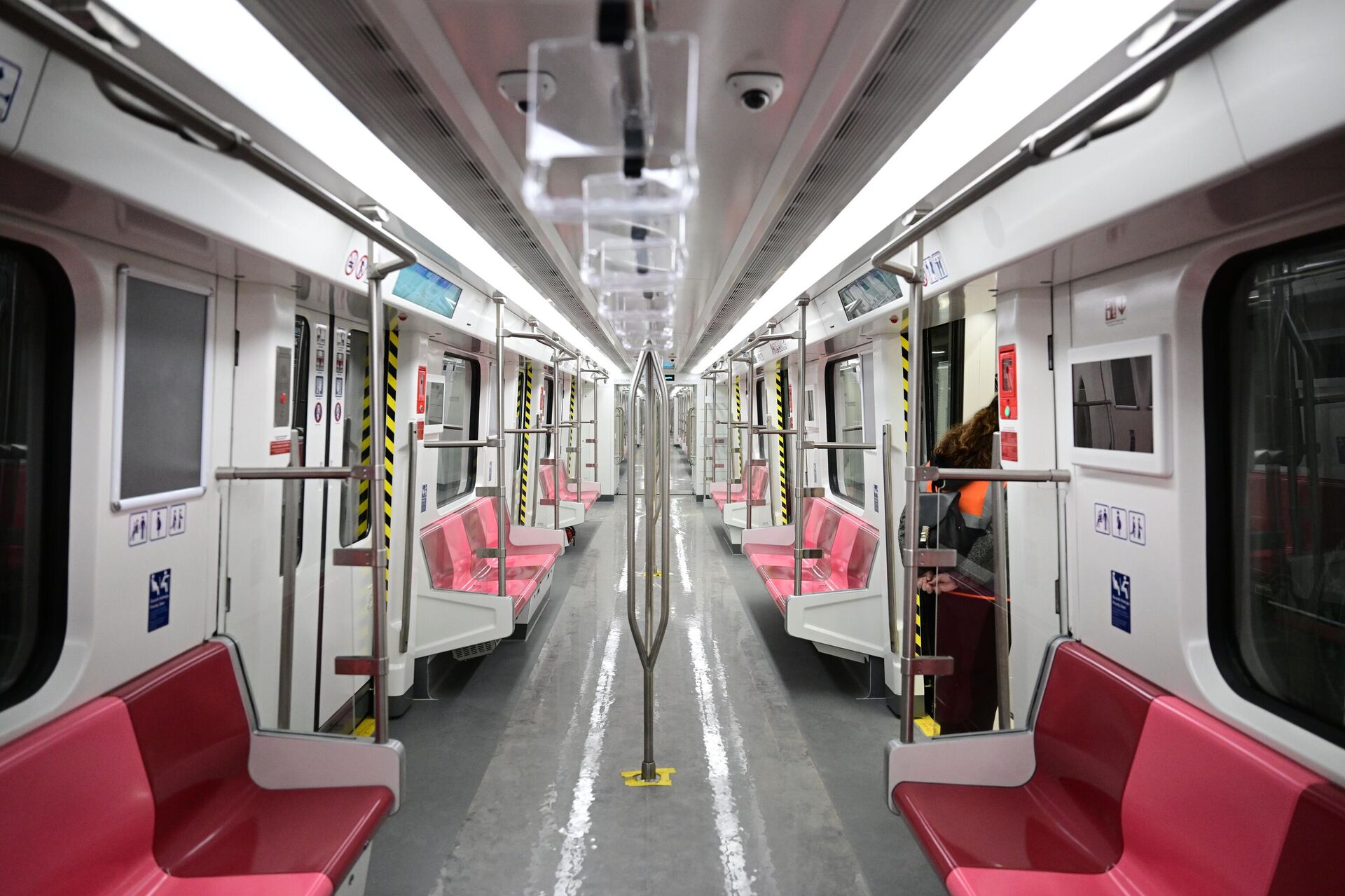 İstanbul havalimanı metro - Sputnik Türkiye, 1920, 30.10.2025