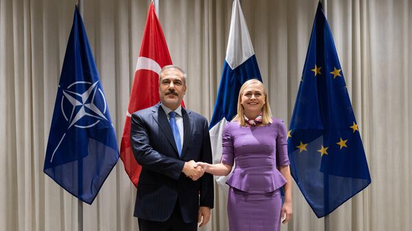 Hakan Fidan ve Elina Valtonen - Sputnik Türkiye