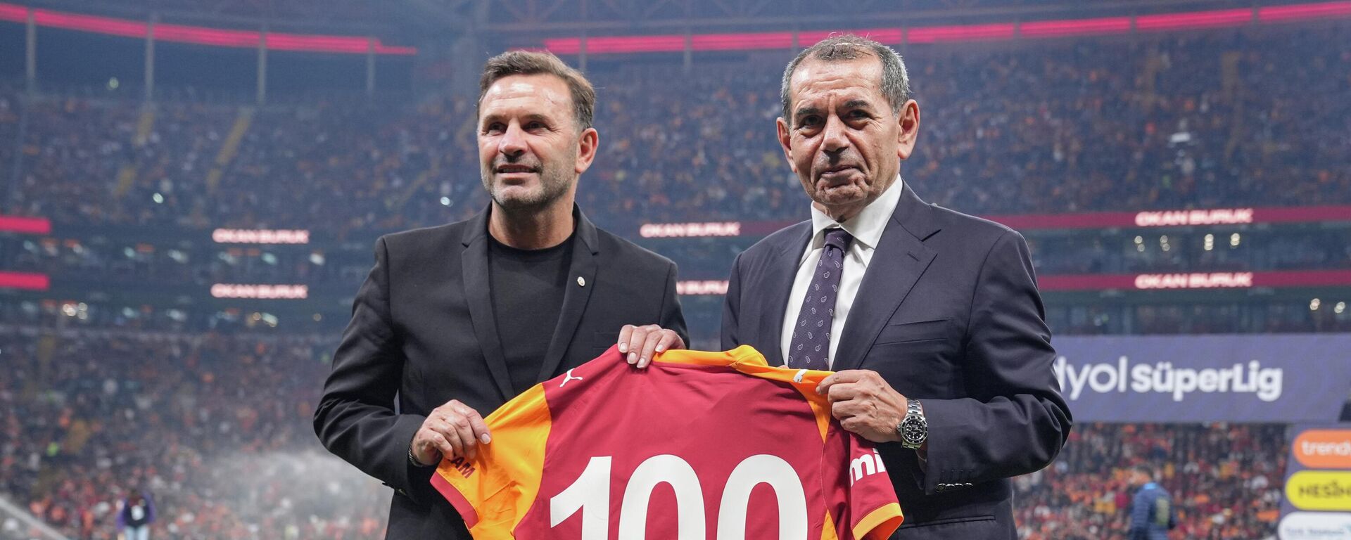 Galatasaray Başkanı Dursun Özbek, Messi iddialarını yanıtladı - Sputnik Türkiye, 1920, 09.11.2025