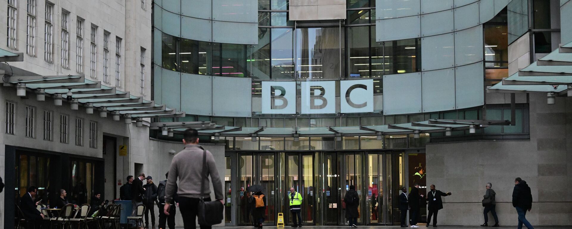 BBC - Sputnik Türkiye, 1920, 10.11.2025