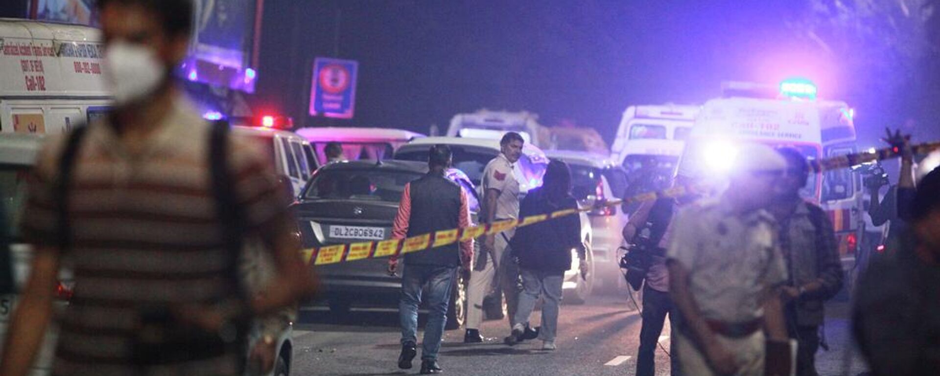 Yeni Delhi'deki patlamadan ilk görüntüler - Sputnik Türkiye, 1920, 10.11.2025