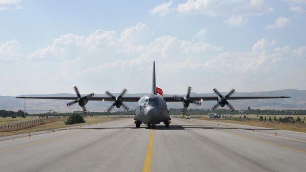 C 130 - Sputnik Türkiye