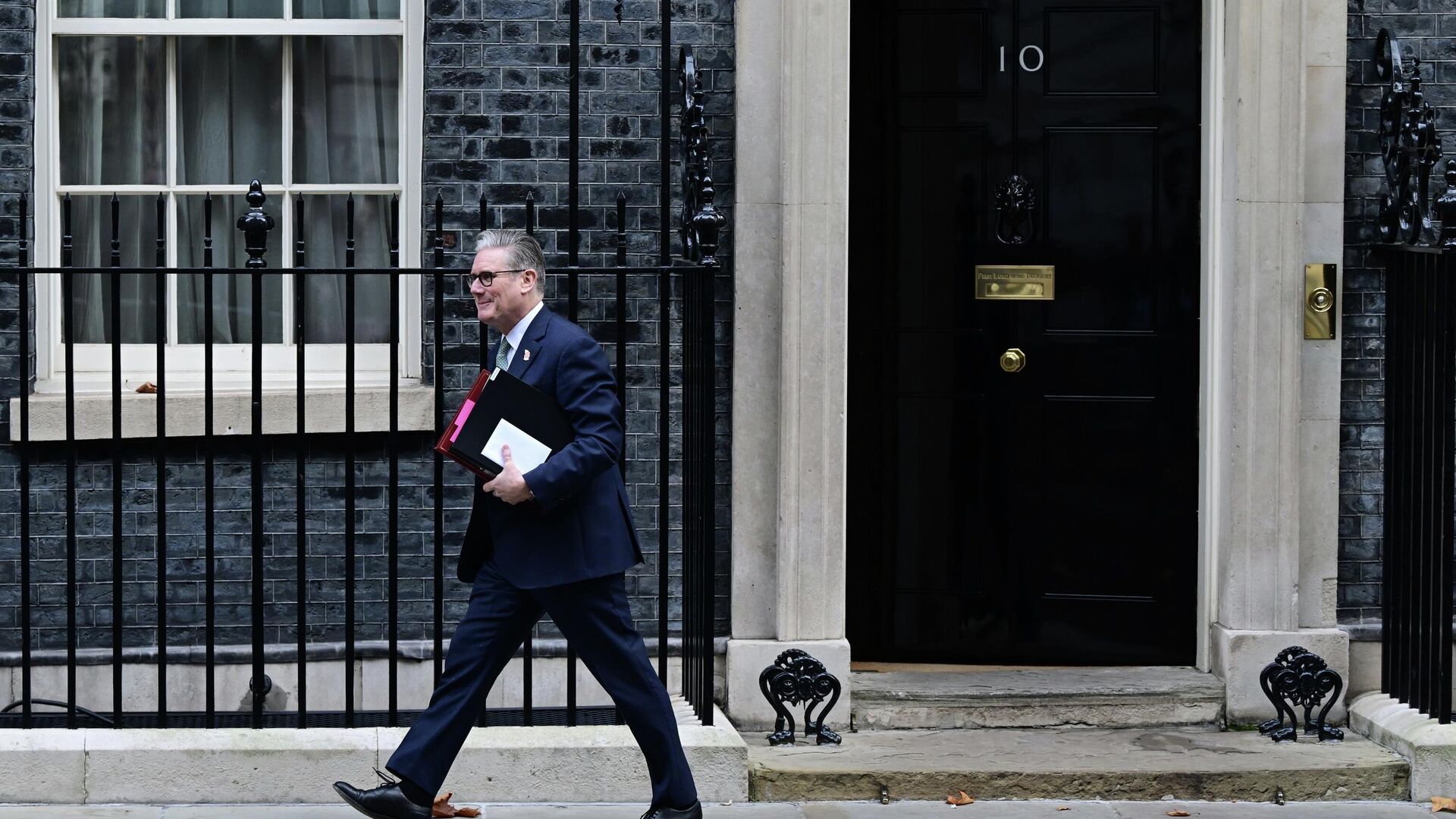 İngiltere Başbakanı Keir Starmer İngiltere Başbakanı Keir Starmer - Sputnik Türkiye, 1920, 16.12.2025