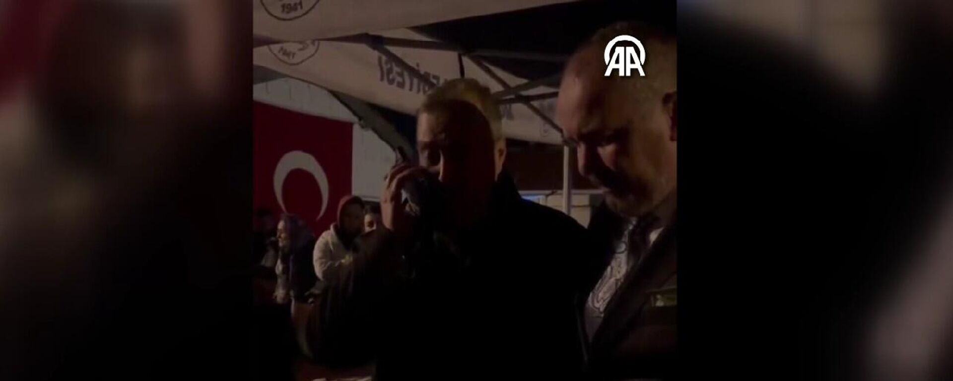 Cumhurbaşkanı Erdoğan, şehit Astsubay Başçavuş İlker Aykut'un babasıyla telefonda görüşerek başsağlığı diledi - Sputnik Türkiye, 1920, 12.11.2025