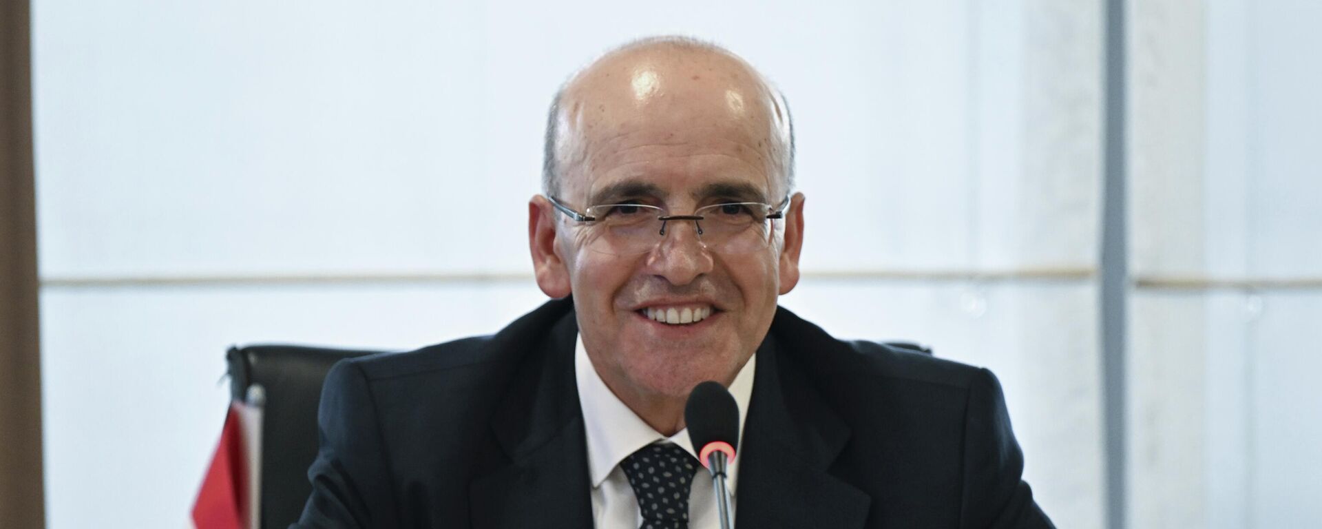 mehmet şimşek - Sputnik Türkiye, 1920, 22.12.2025