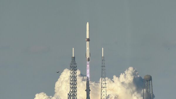 Amazon'un kurucusu ABD'li iş insanı Jeff Bezos'a ait havacılık ve uzay şirketi Blue Origin'in New Glenn roketi, Mars görevi kapsamında uzaya fırlatıldı.  - Sputnik Türkiye