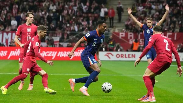 Sebastian Szymanski - Sputnik Türkiye