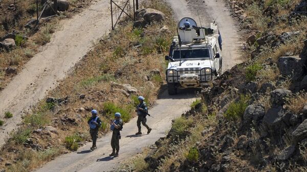 UN peacekeepers (UNIFIL) seen along the Lebanese side of the border with Israel, seen from Israel, Thursday, July 6, 2023 - Sputnik Türkiye