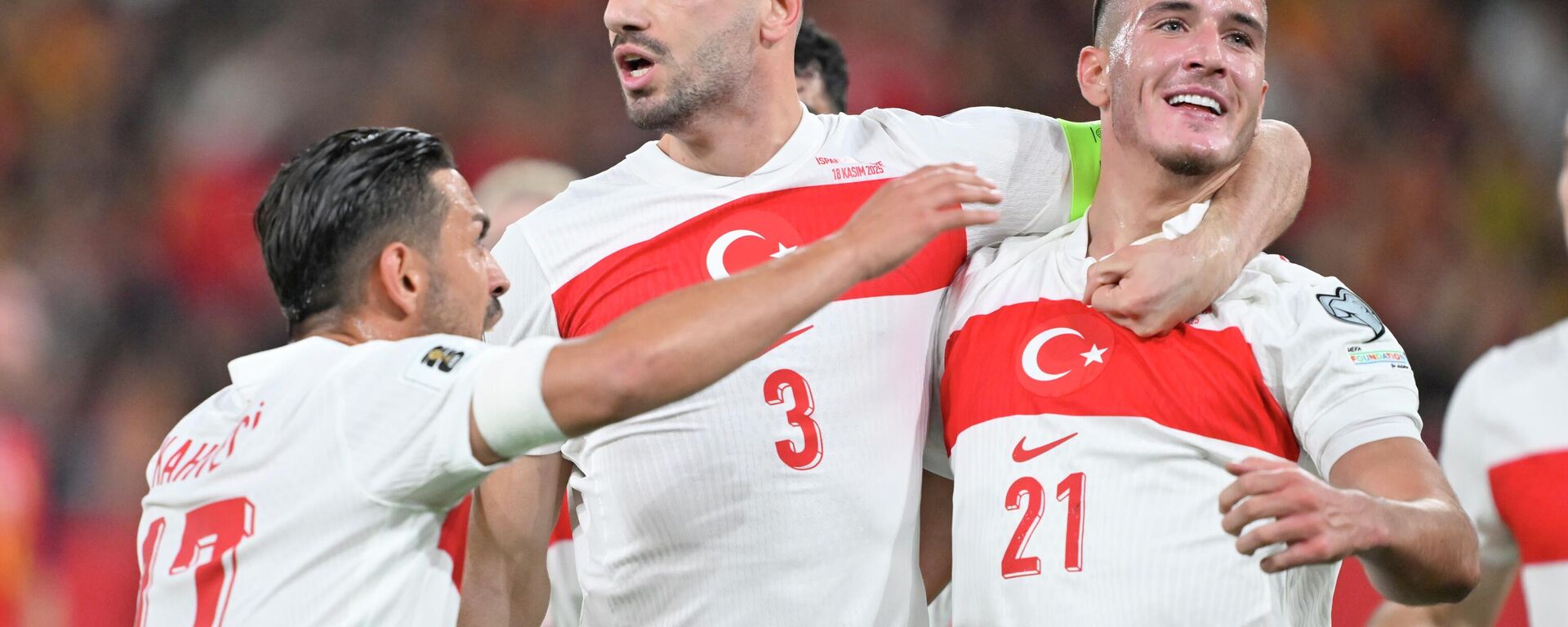 Merih Demiral, Deniz Gül - Sputnik Türkiye, 1920, 25.11.2025