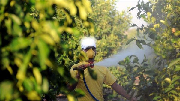Zirai ilaçlama - Sputnik Türkiye