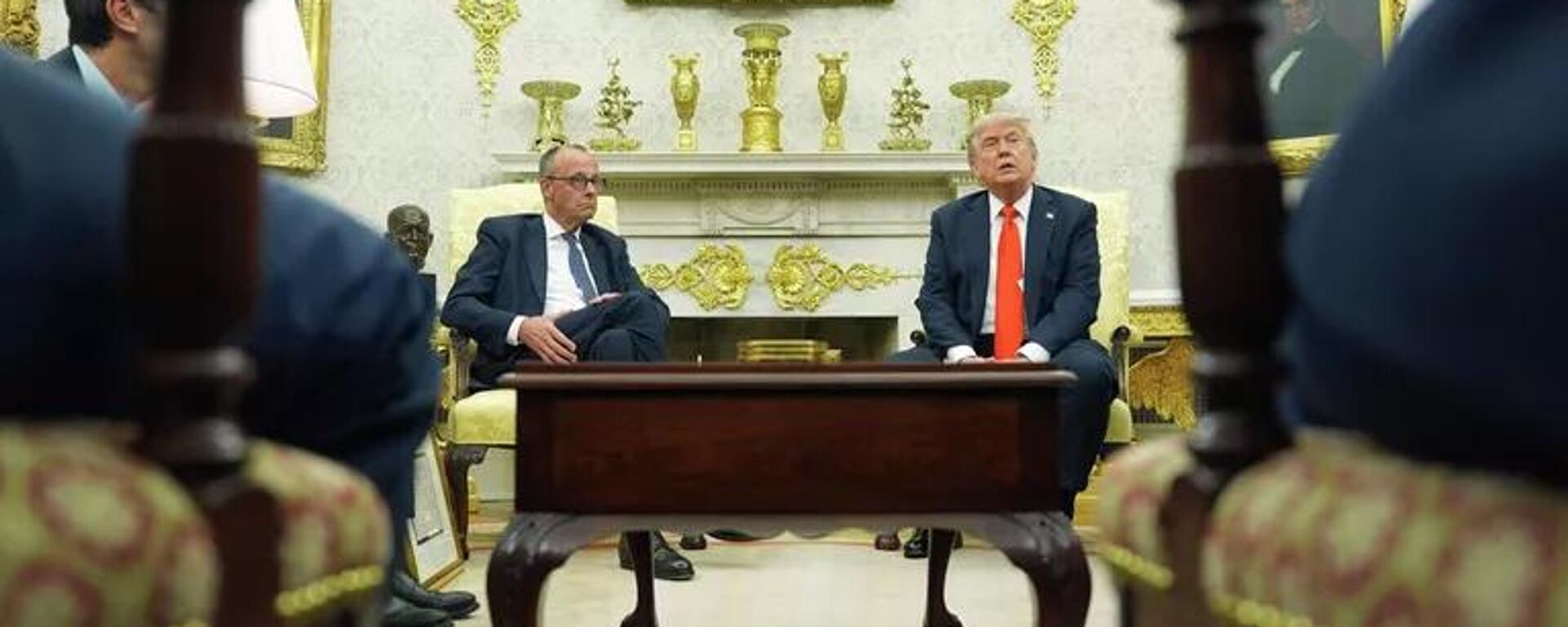 Merz Trump görüşmesi - Sputnik Türkiye, 1920, 15.12.2025