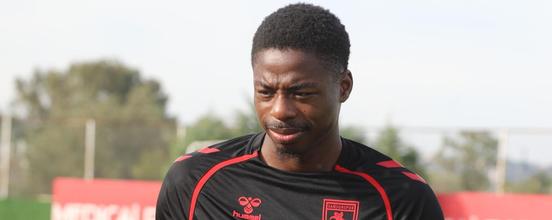 Anthony Musaba - Sputnik Türkiye, 1920, 25.12.2025