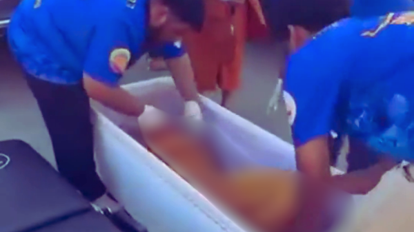 Öldü denilen Taylandlı kadın tapınakta yakılmadan önce tabutta canlı bulundu - Sputnik Türkiye