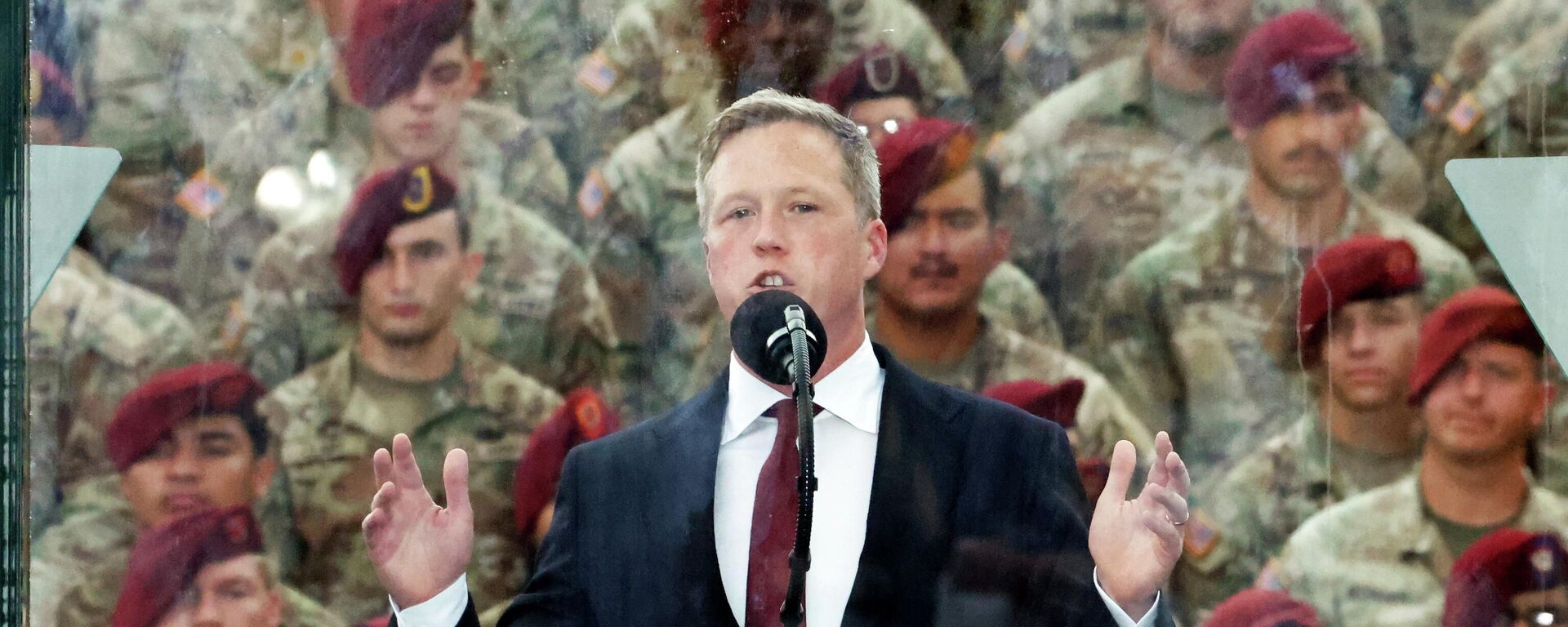 ABD Kara Kuvvetleri Sekreteri Daniel Driscoll - Sputnik Türkiye, 1920, 26.11.2025