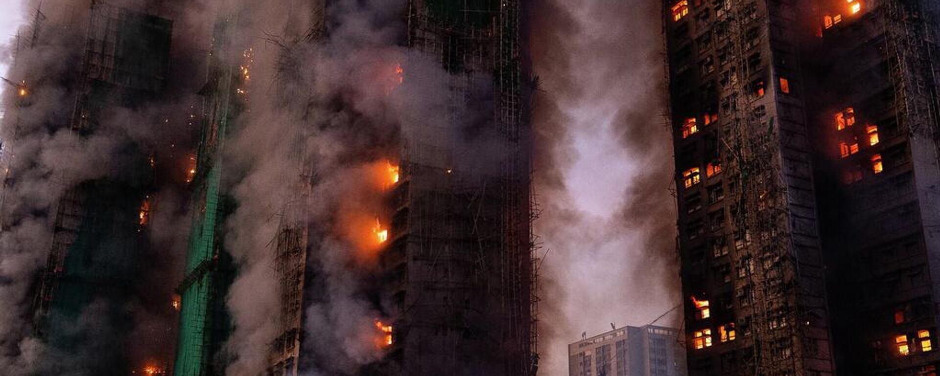 Hong Kong yangın faciası - Sputnik Türkiye, 1920, 26.11.2025