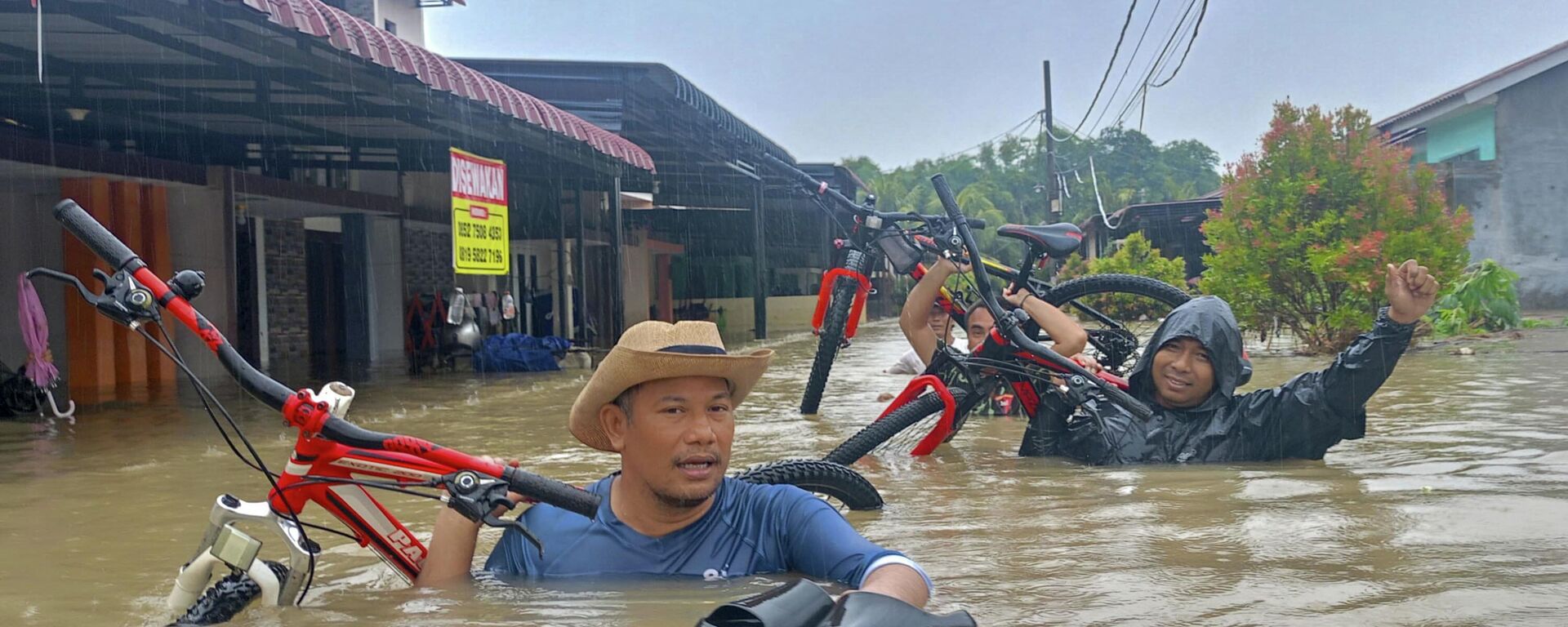 Endonezya'nın Sumatra Adası - Sputnik Türkiye, 1920, 03.12.2025