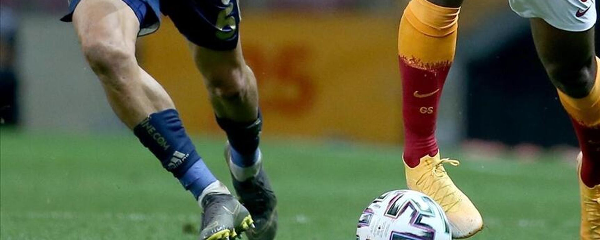 Fenerbahçe-Galatasaray derbisi - Sputnik Türkiye, 1920, 04.12.2025