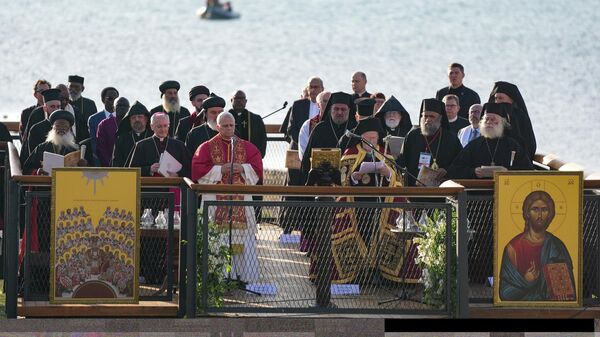 Papa 14. Leo, İznik'te ayin yapıyor - Sputnik Türkiye