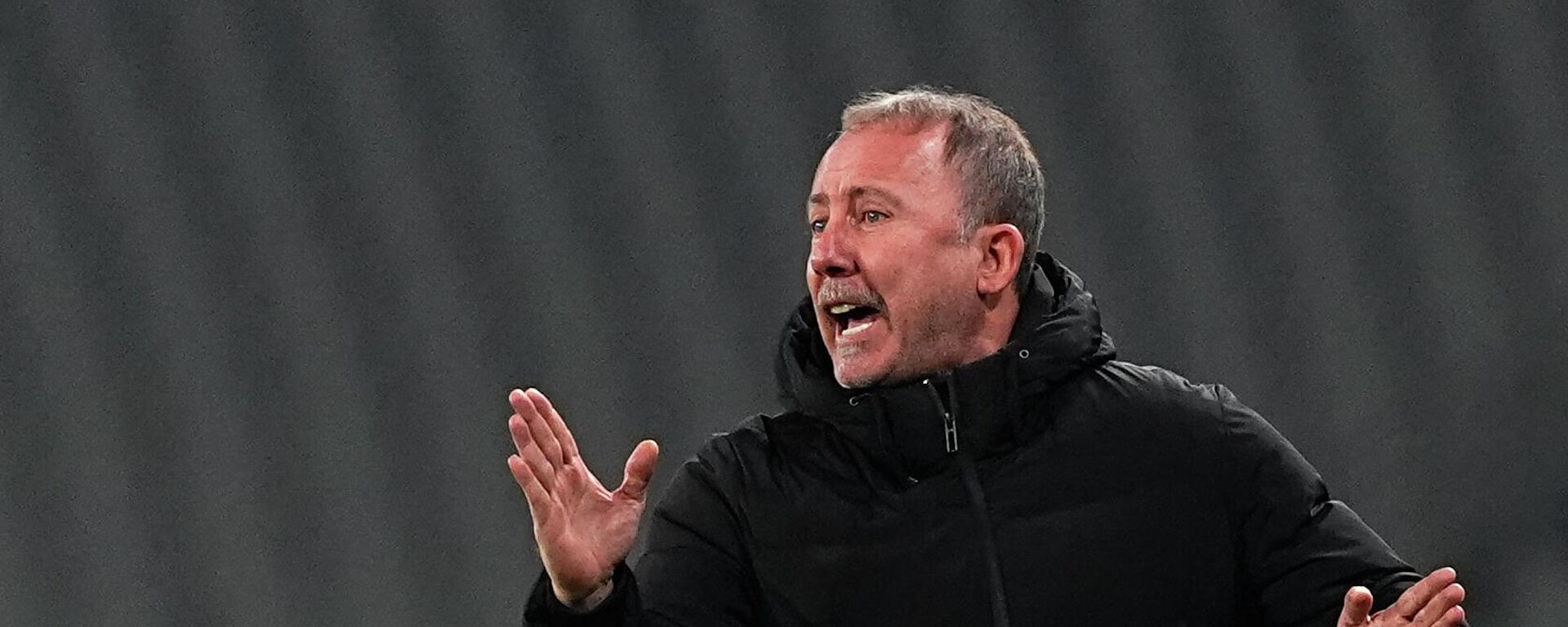 Sergen Yalçın - Sputnik Türkiye, 1920, 01.12.2025